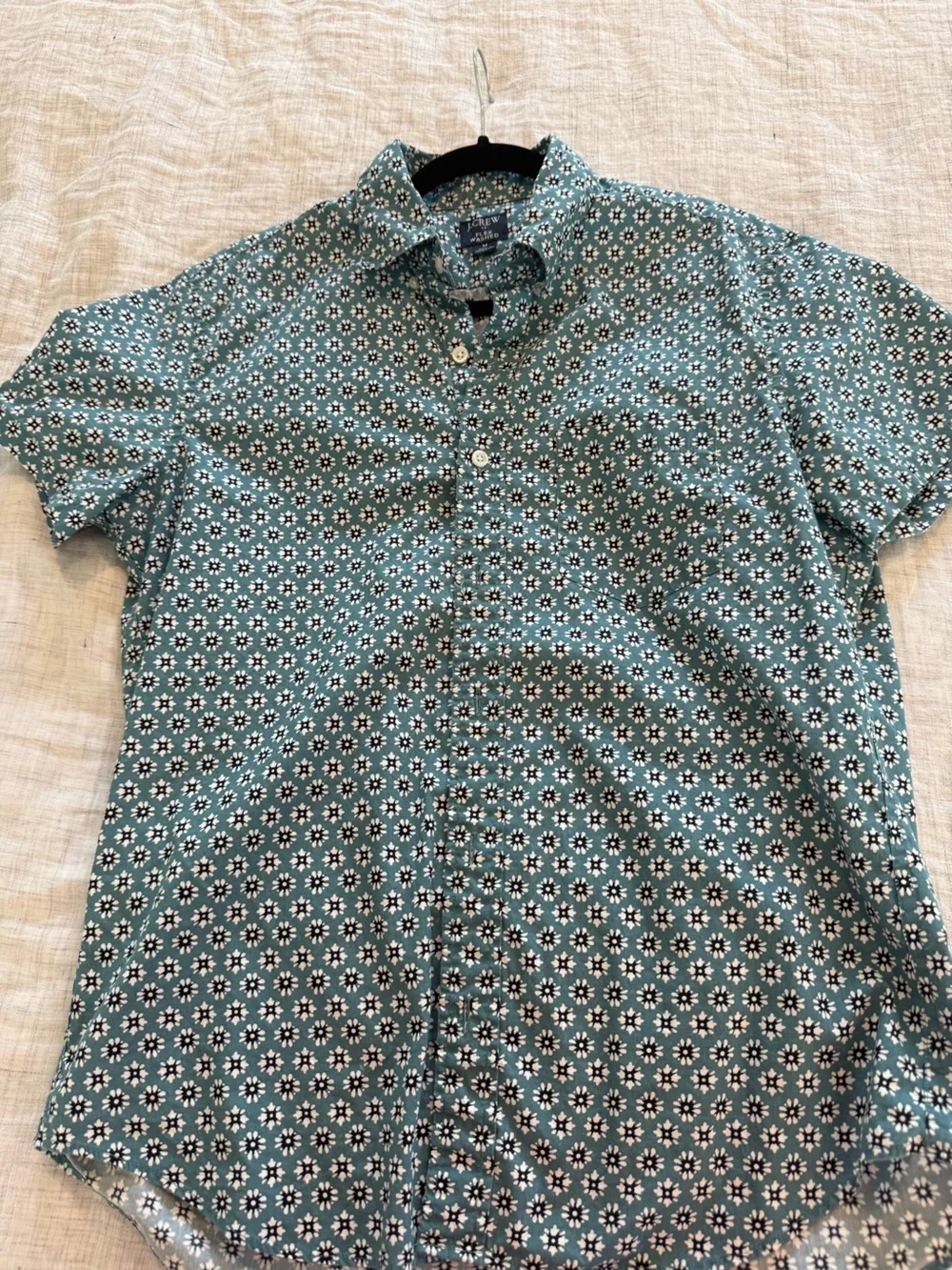 J. Crew Men’s Teal Short-Sleeve Geometric Floral Button-Down Shirt